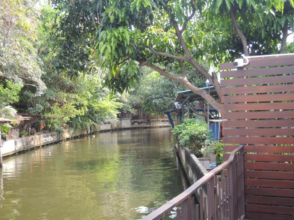 Aiims Tales Canal Boutique House Bangkok Exterior photo
