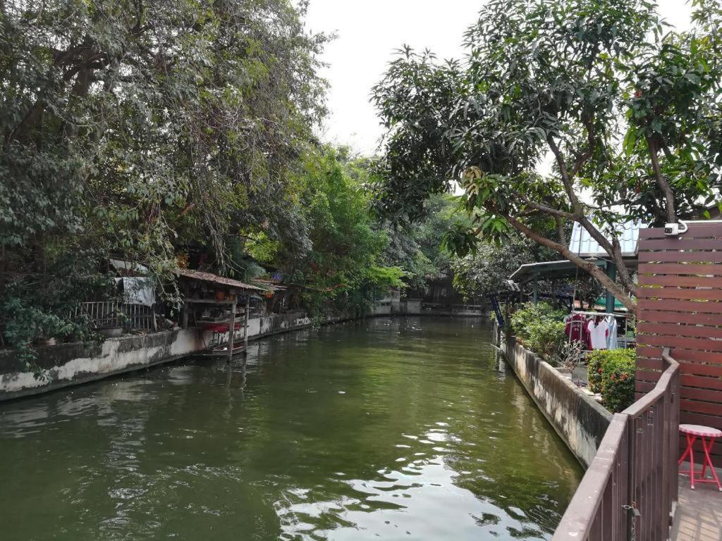 Aiims Tales Canal Boutique House Bangkok Exterior photo