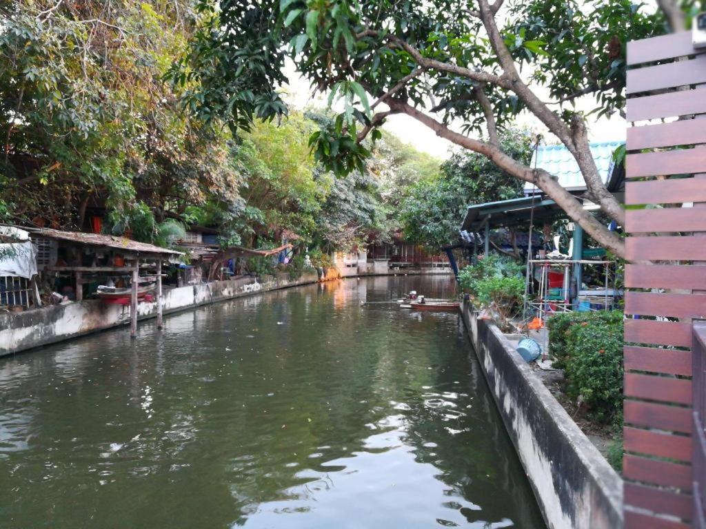 Aiims Tales Canal Boutique House Bangkok Exterior photo
