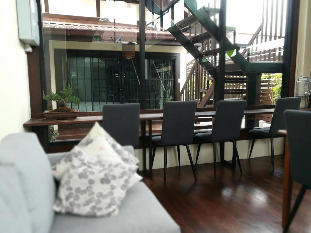 Aiims Tales Canal Boutique House Bangkok Exterior photo