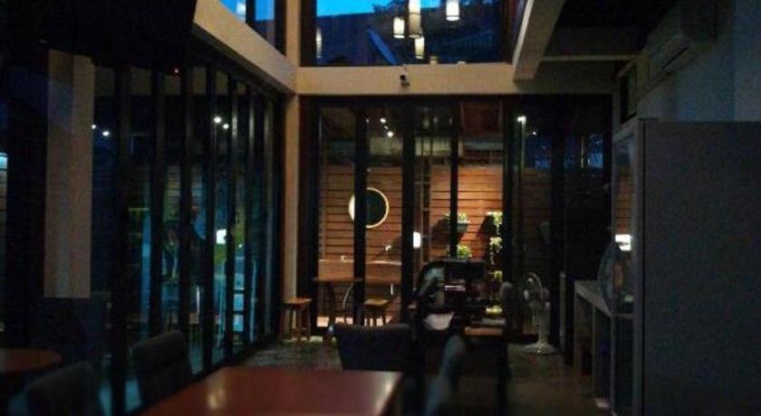 Aiims Tales Canal Boutique House Bangkok Exterior photo