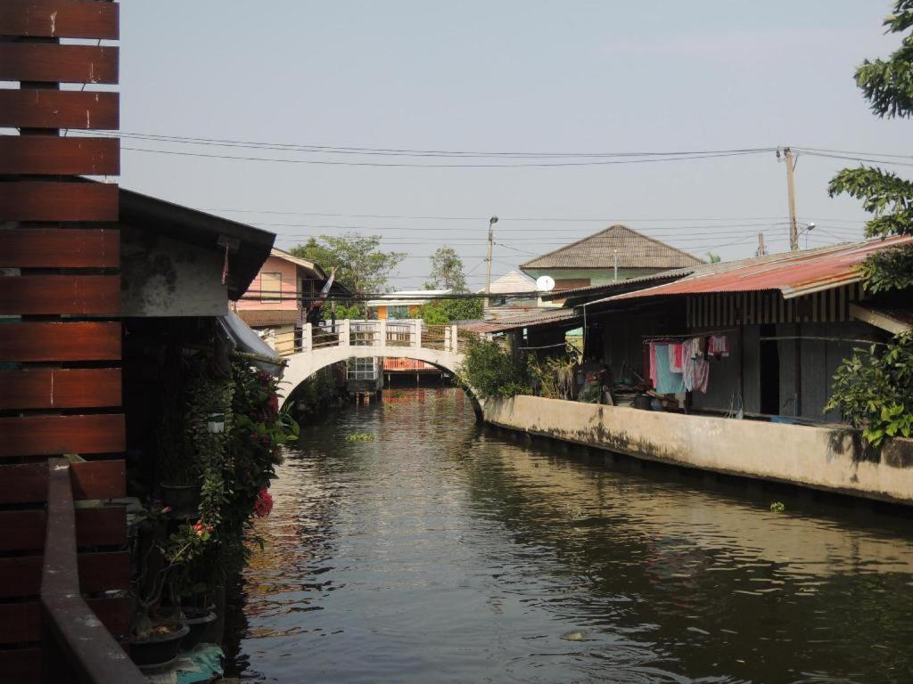 Aiims Tales Canal Boutique House Bangkok Exterior photo